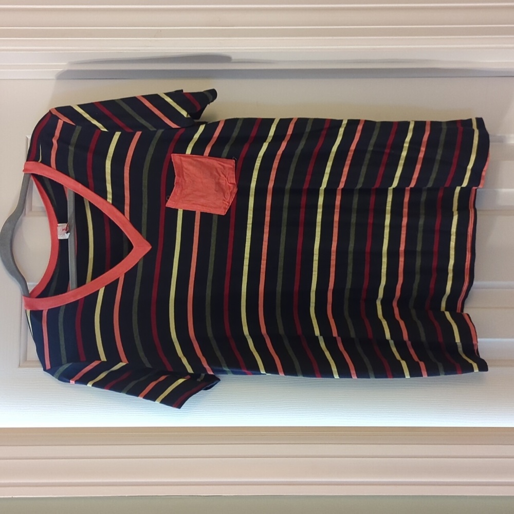 Women's 2XL Short Sleeve Shirt